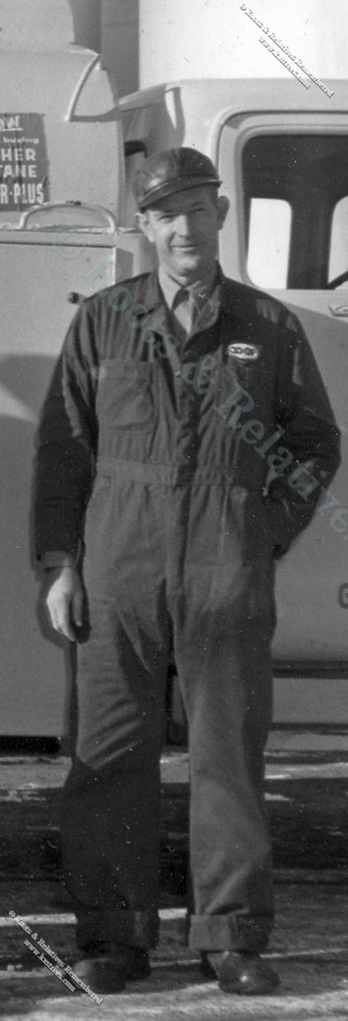 Melvin Krzmarzick,Tankwagon Salesman