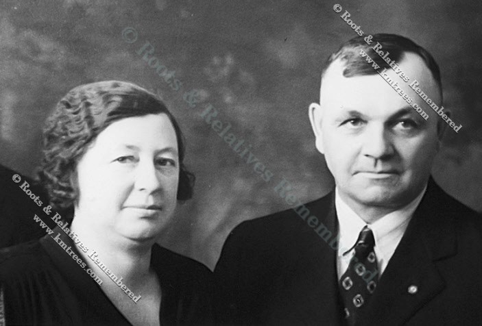 196x Florian and Clara (Sellner) Hillesheim 196x Florian and Clara (Sellner) Hillesheim